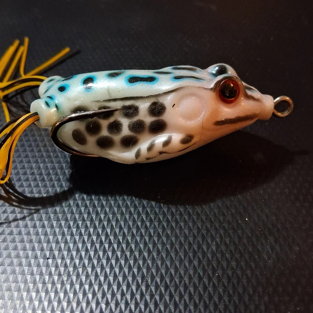 Hollow Booty Topwater Fishing Lure